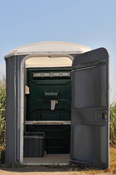 Best Best portable toilet rental  in Valley Falls, RI